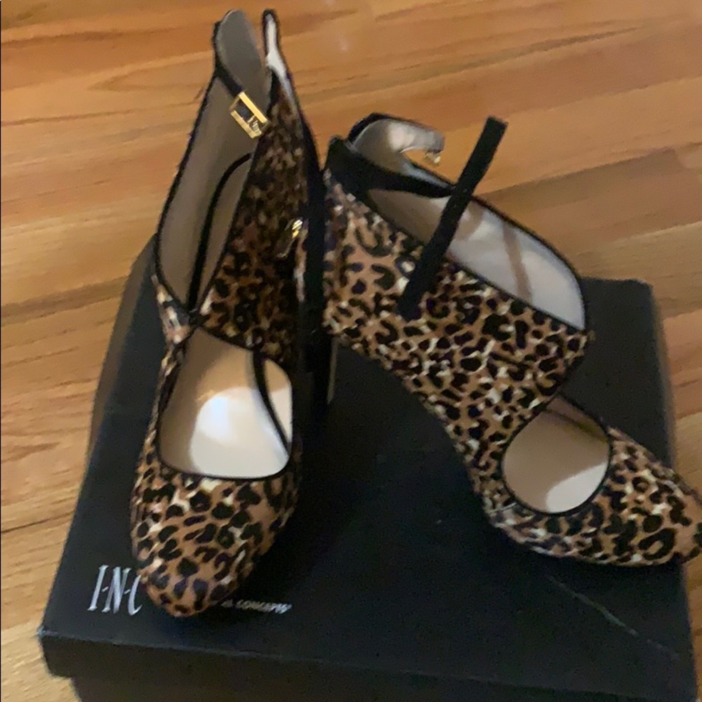 INC Bineeleo Animal Print platform heels